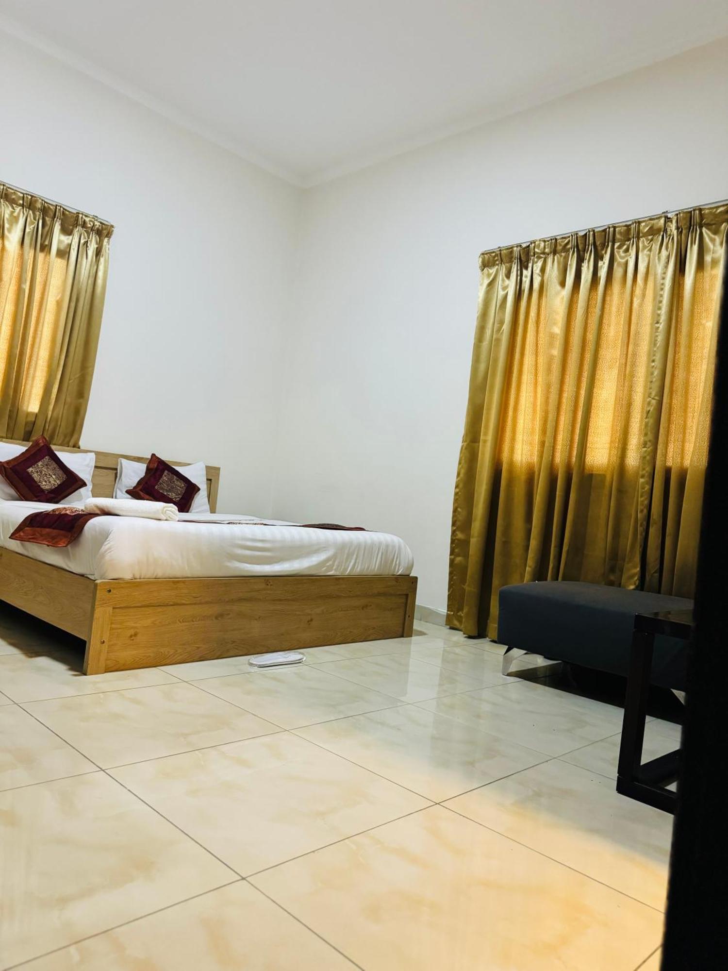 Al Hayat Suites Apartment Manama Dış mekan fotoğraf