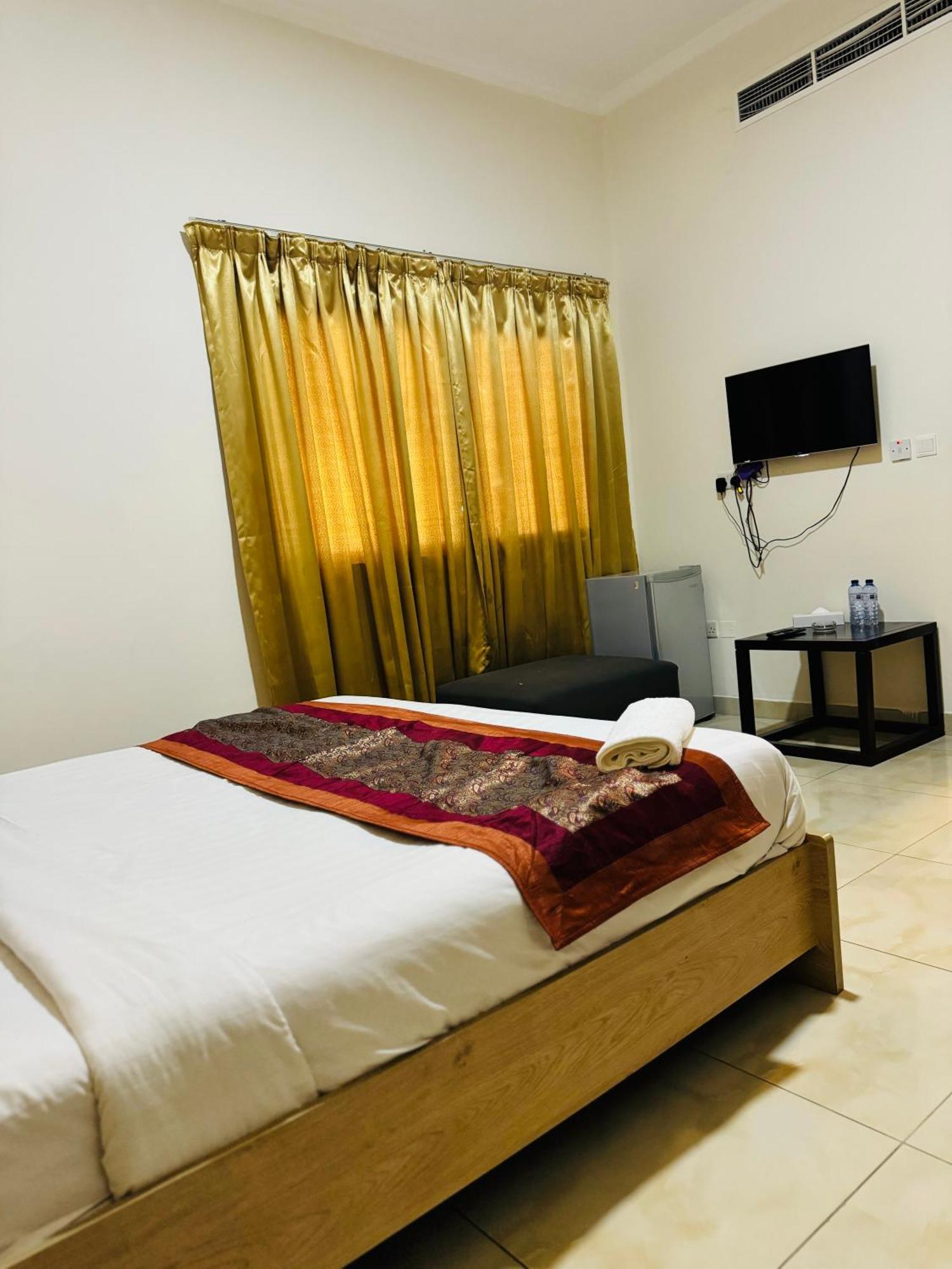 Al Hayat Suites Apartment Manama Dış mekan fotoğraf