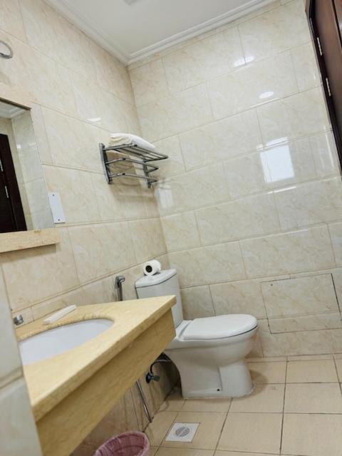 Al Hayat Suites Apartment Manama Dış mekan fotoğraf